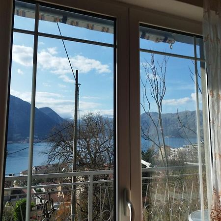 Milka apartment Kotor Bagian luar foto