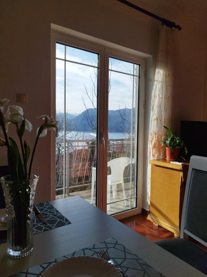 Milka apartment Kotor Bagian luar foto
